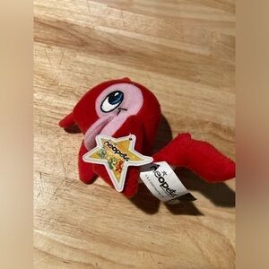 2005 Neopets Red Flotsam McDonald’s HappyMeal vintage toy. NWT